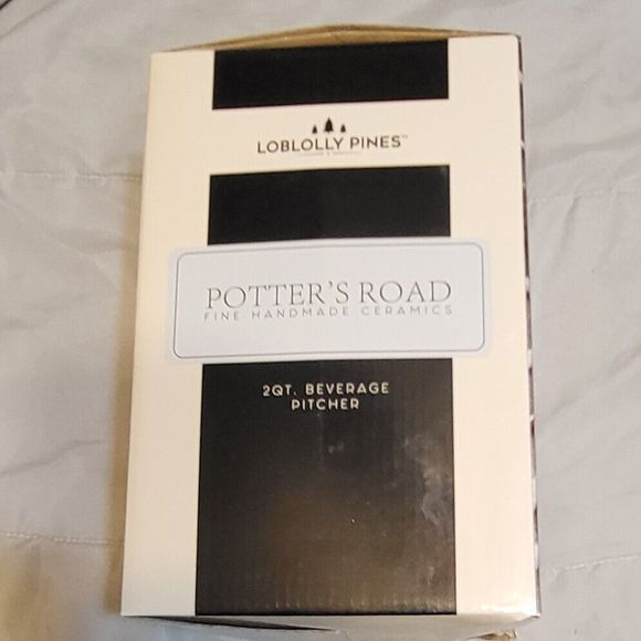 NIB Loblolly Pines Potter's Road 2qt Beverage Pitcher - Picture 4 of 4